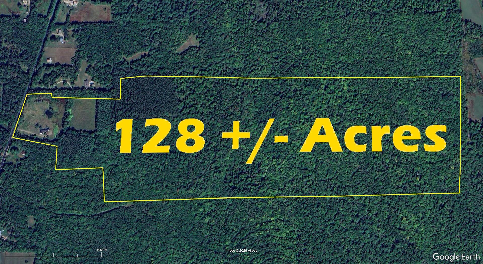 Farmington, Maine, 04938, United States, 5 Bedrooms Bedrooms, ,3 BathroomsBathrooms,Residential,For Sale,1960728