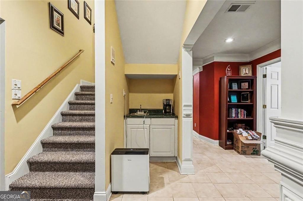 Atlanta, Georgia, 30331, United States, 6 Bedrooms Bedrooms, ,5 BathroomsBathrooms,Residential,For Sale,2036323