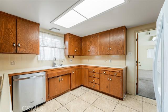 Carlsbad, California, 92008, United States, 7 Bedrooms Bedrooms, ,5 BathroomsBathrooms,Residential,For Sale,1900992