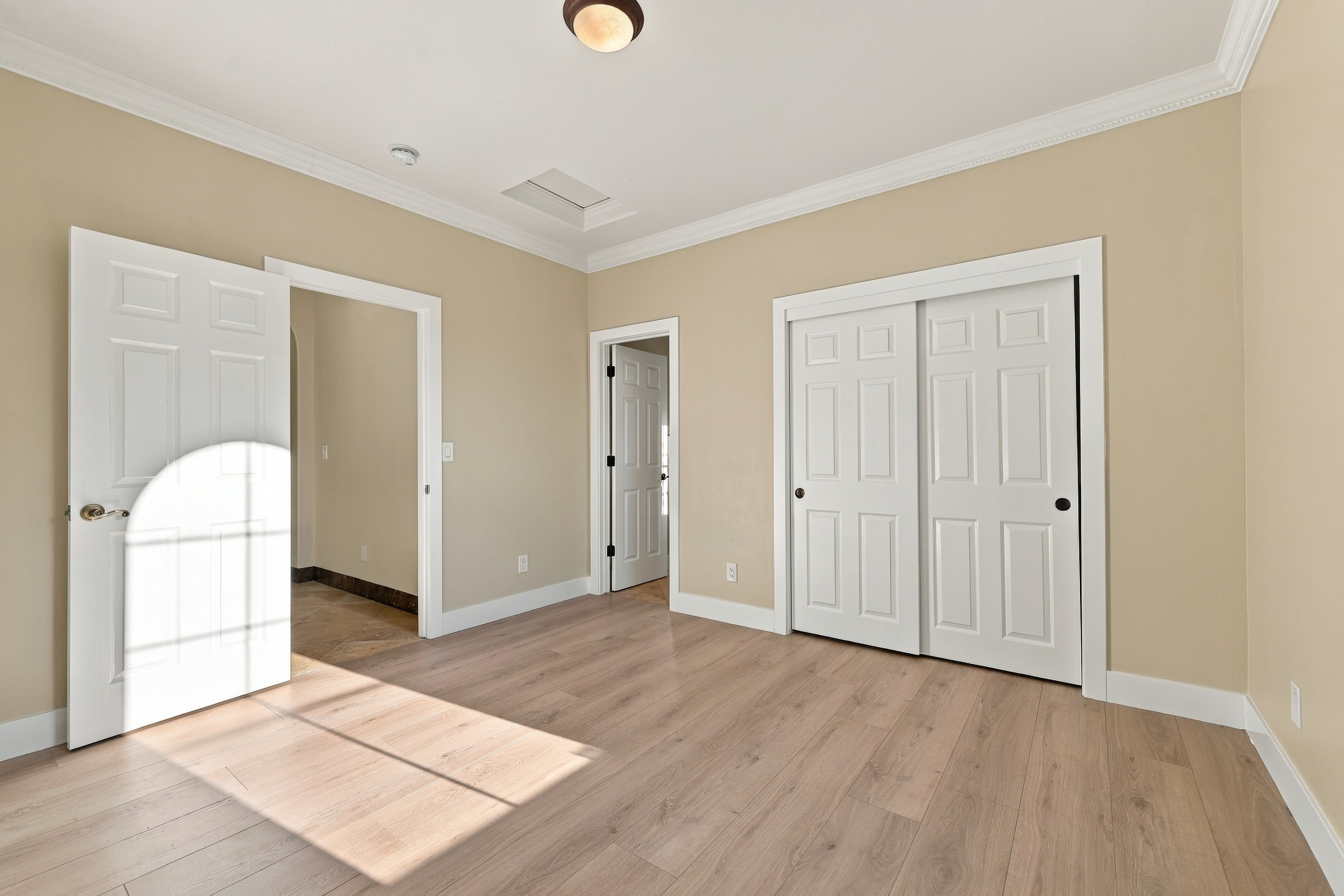  5602 Pop Becker Street, Sacramento, CA 95835 - 物件實景