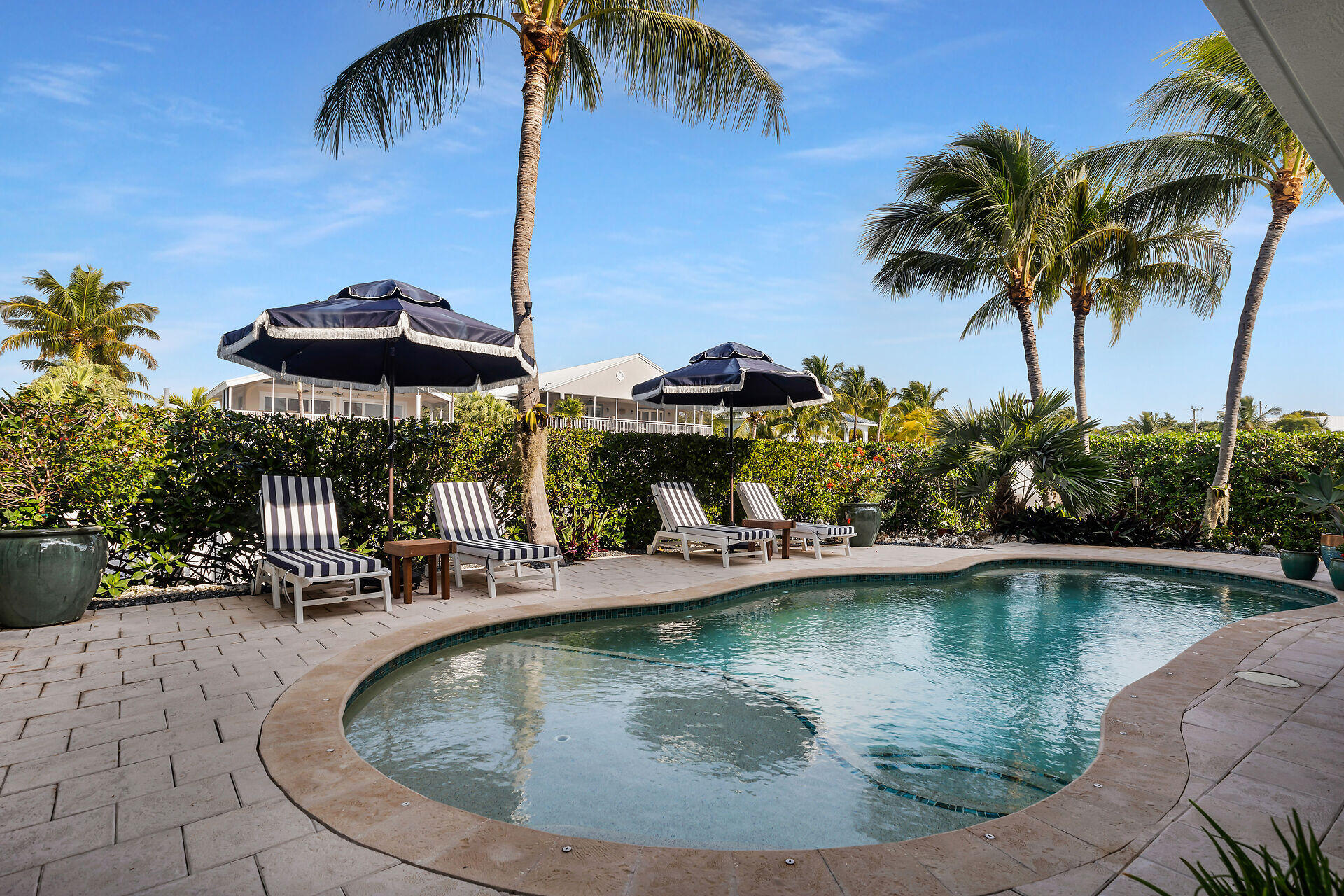 ISLAMORADA, Florida, 33070, United States, 4 Bedrooms Bedrooms, ,3 BathroomsBathrooms,Residential,For Sale,1691285