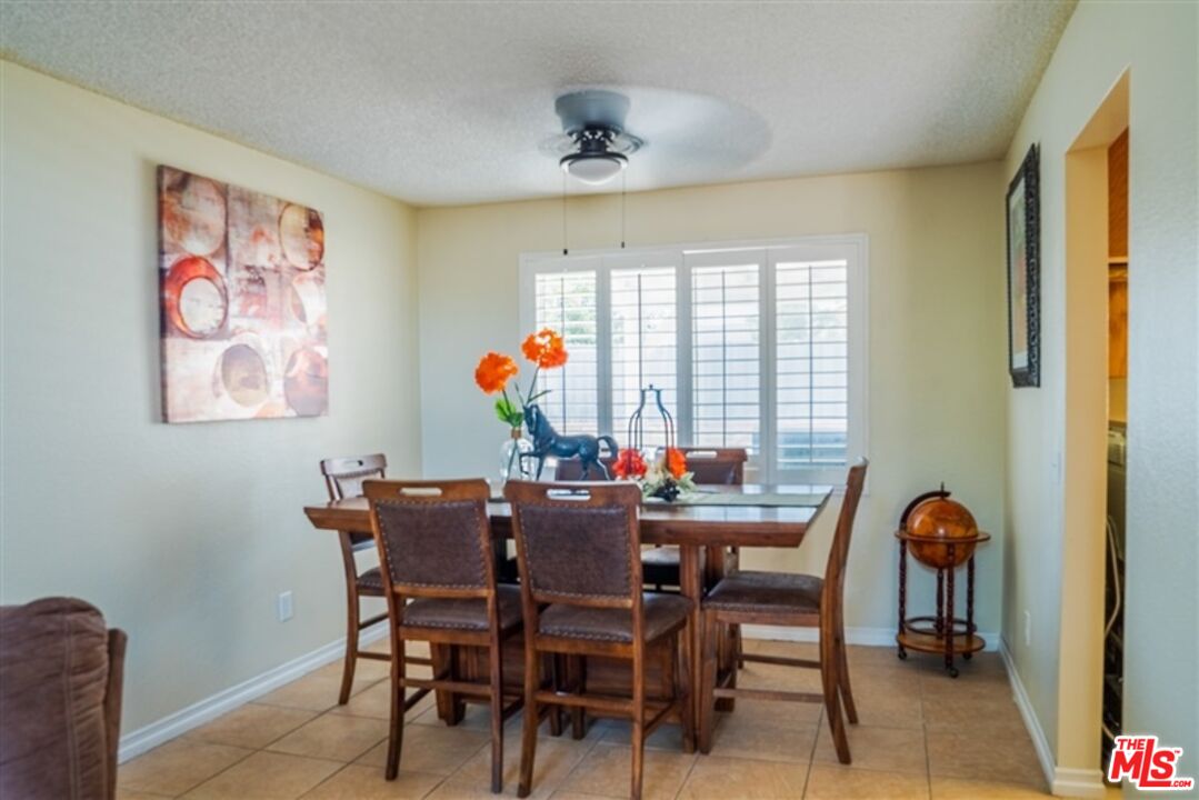 Palmdale, California, 93550, United States, 3 Bedrooms Bedrooms, ,3 BathroomsBathrooms,Residential,For Sale,1994563