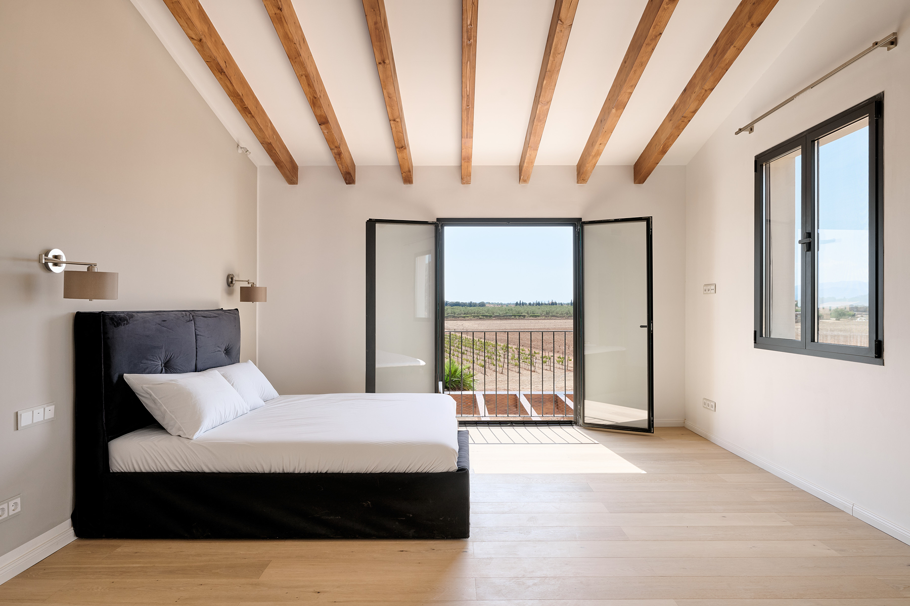  Contemporary estate with guest apartment and vineyard in Inca - 物件實景
