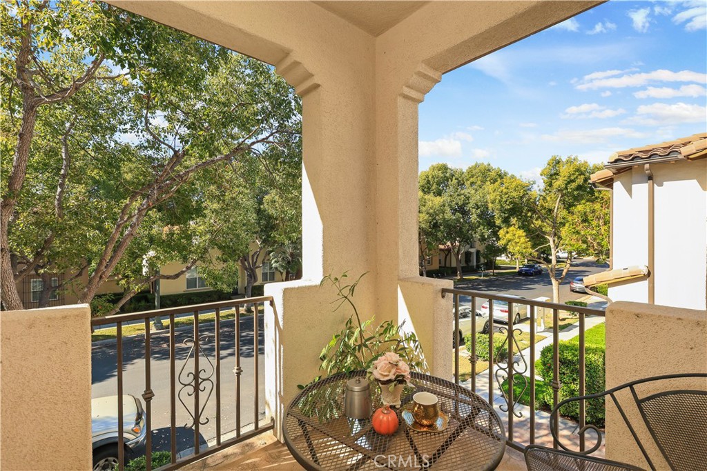 Irvine, California, 92602, United States, 3 Bedrooms Bedrooms, ,2 BathroomsBathrooms,Residential,For Sale,1992045