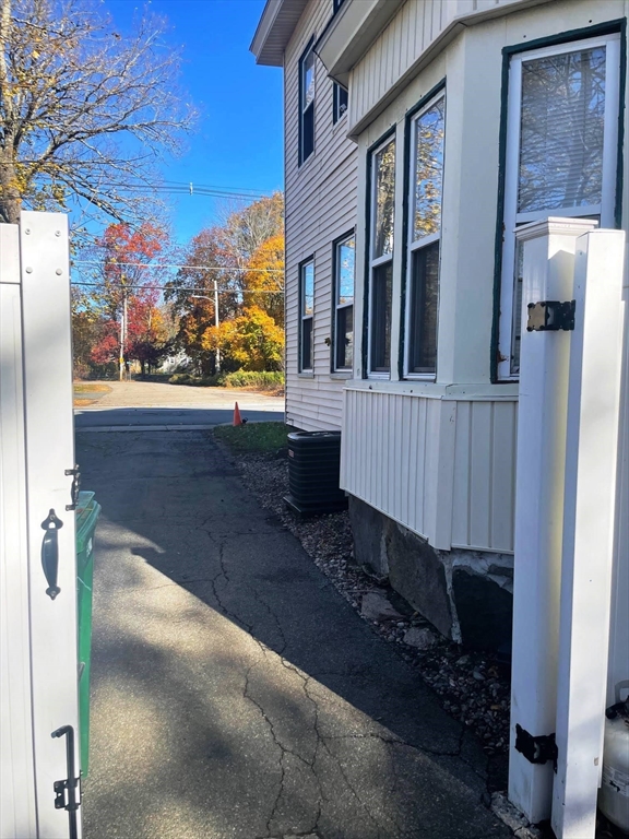 Mansfield, Massachusetts, 02048, United States, 6 Bedrooms Bedrooms, ,2 BathroomsBathrooms,Residential,For Sale,1988078