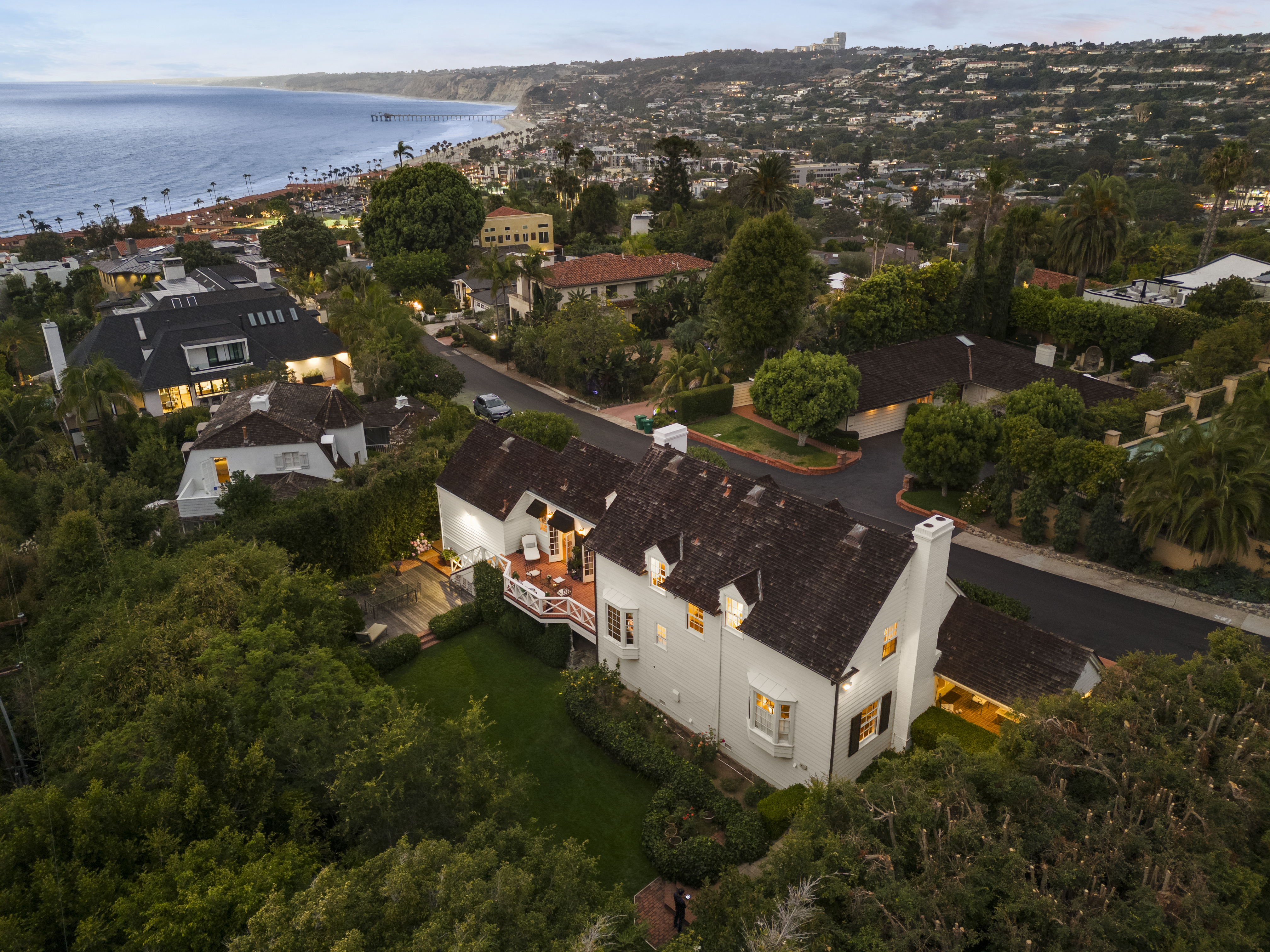  7716 Lookout Drive, San Diego, CA 92037 - 物件實景