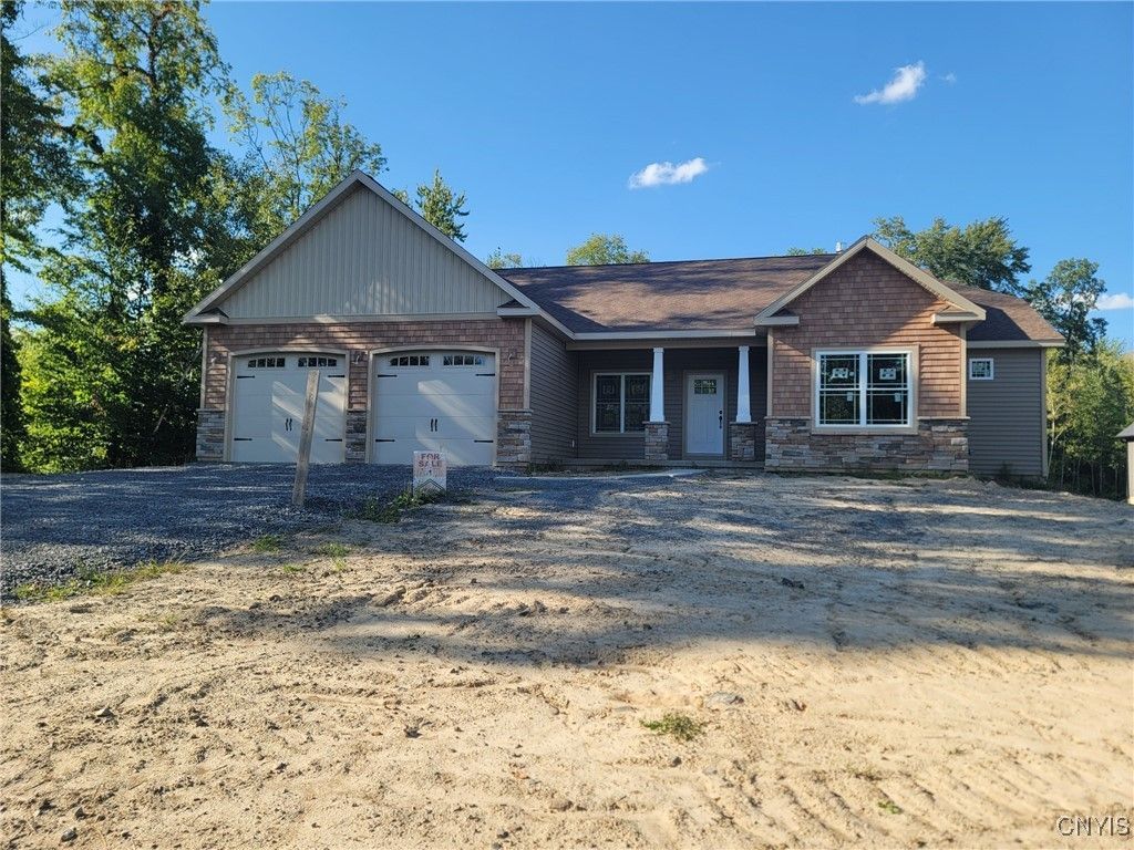 Baldwinsville, New York, 13027, United States, 3 Bedrooms Bedrooms, ,2 BathroomsBathrooms,Residential,For Sale,2001001