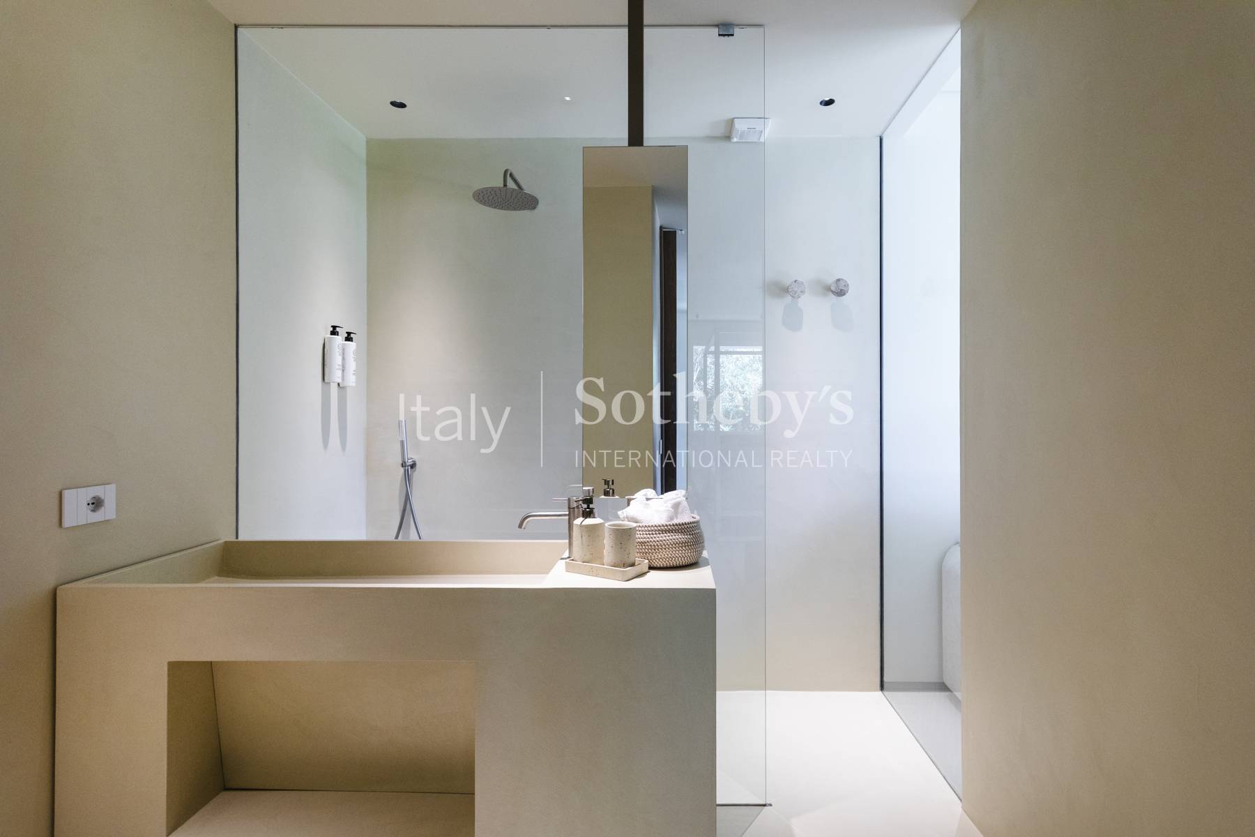  Exclusive villa with pool and private sea access - 物件實景