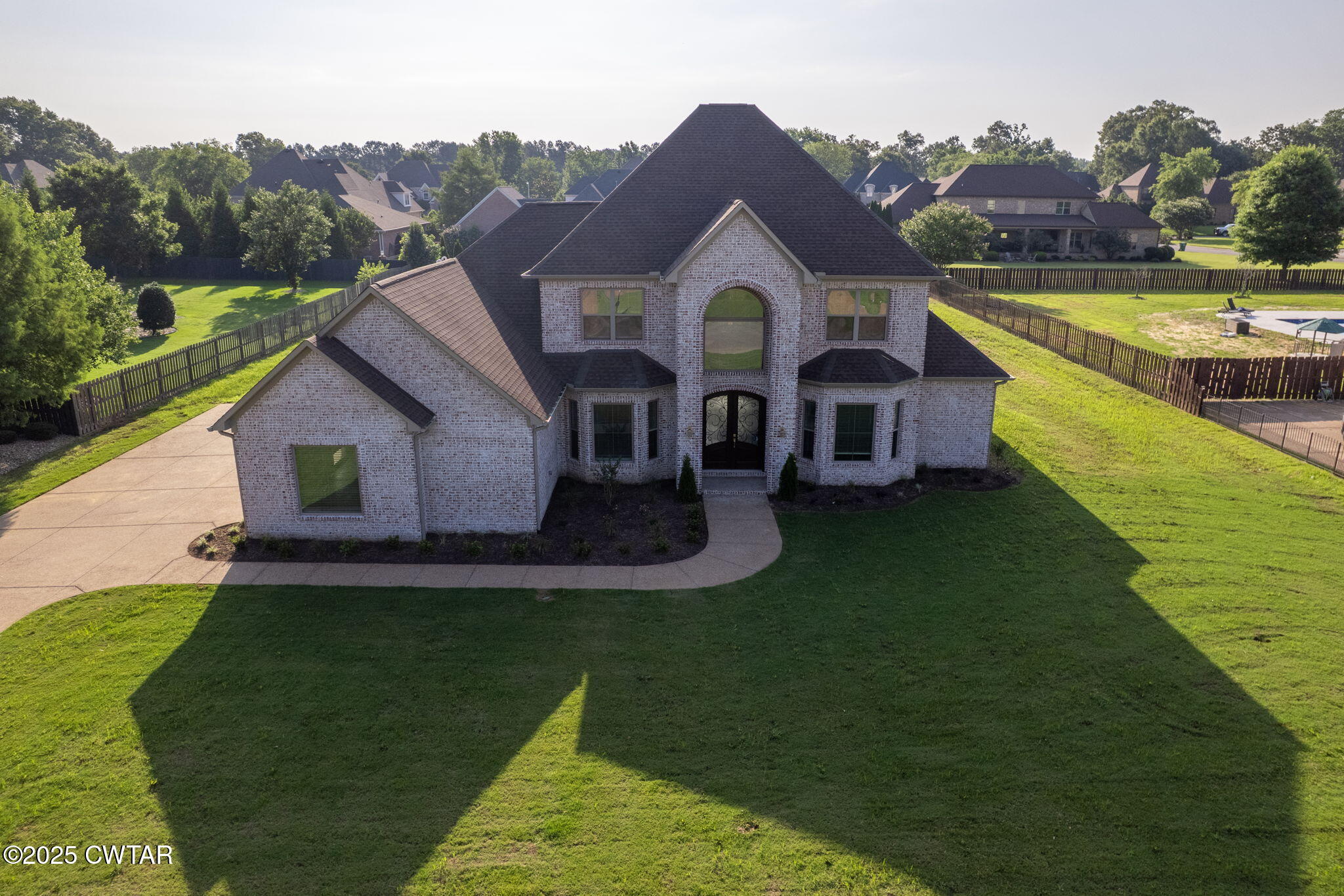 Jackson, Tennessee, 38305, United States, 5 Bedrooms Bedrooms, ,4 BathroomsBathrooms,Residential,For Sale,1868801