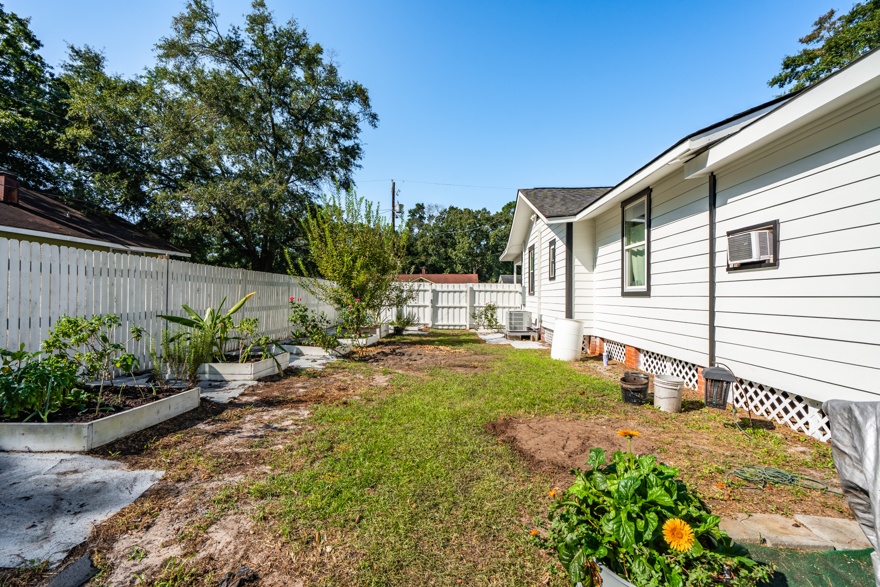  4718 Ivydale Drive, North Charleston - 物件實景