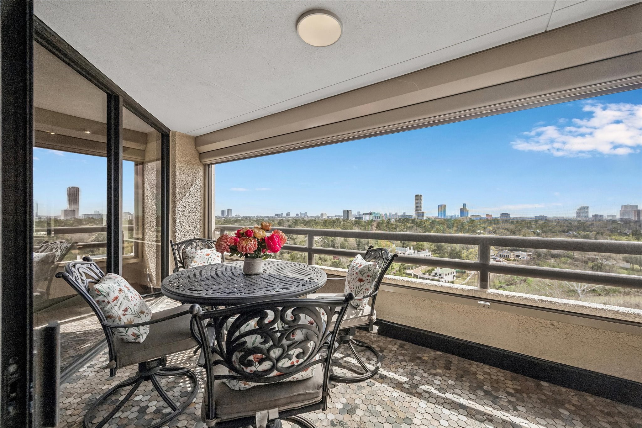  101 Westcott Street #1202 - 物件實景