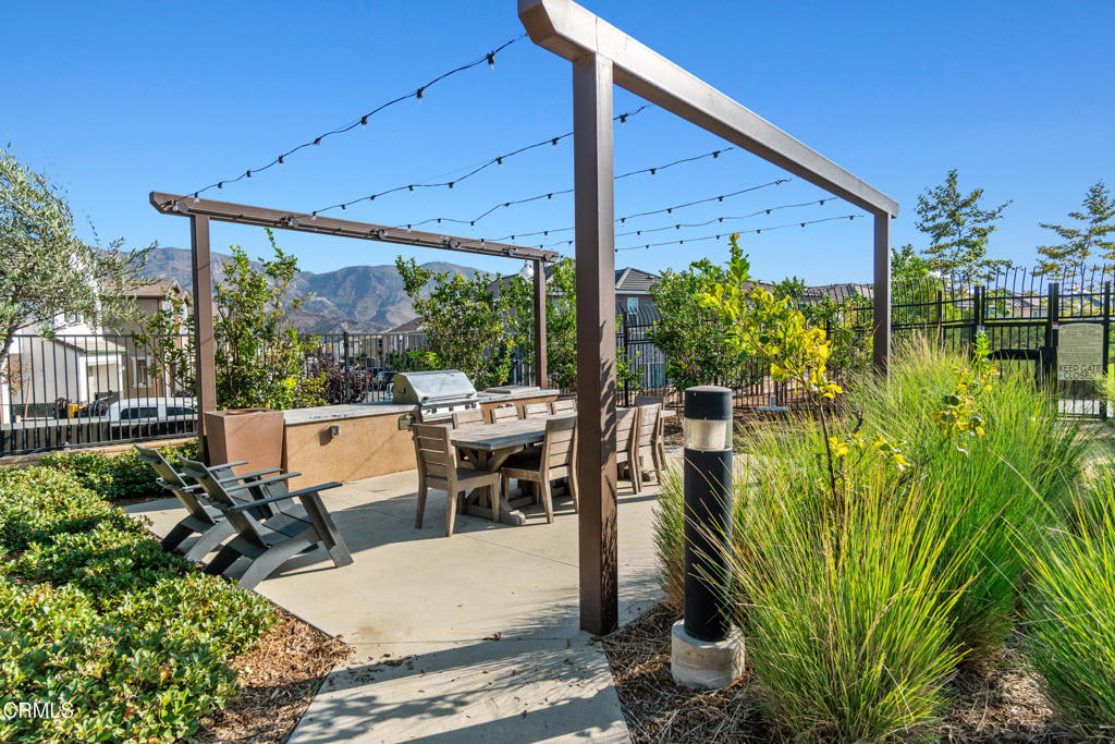 Santa Paula, California, 93060, United States, 4 Bedrooms Bedrooms, ,3 BathroomsBathrooms,Residential,For Sale,2036590