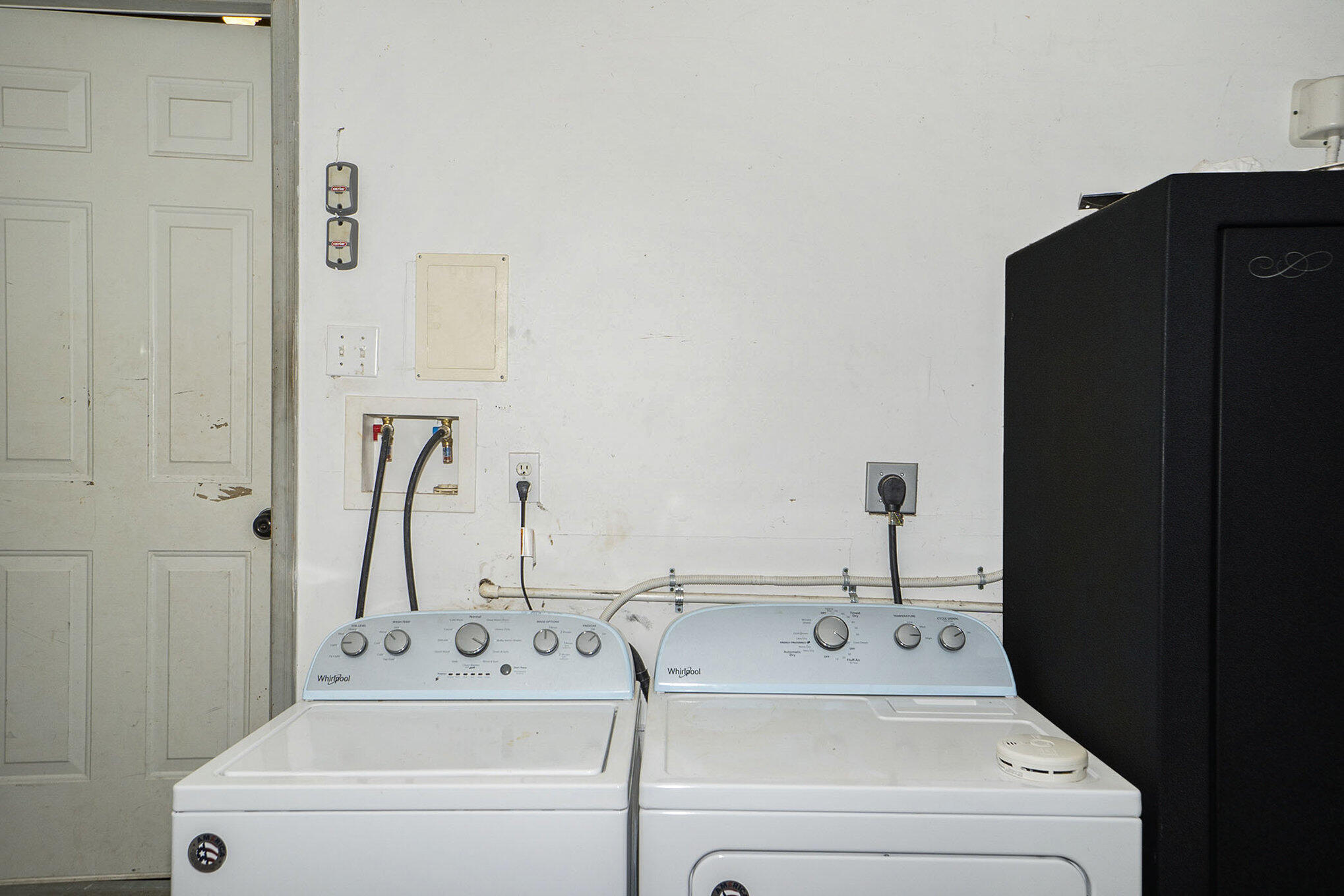 Newaygo, Michigan, 49337, United States, 5 Bedrooms Bedrooms, ,2 BathroomsBathrooms,Residential,For Sale,1982791