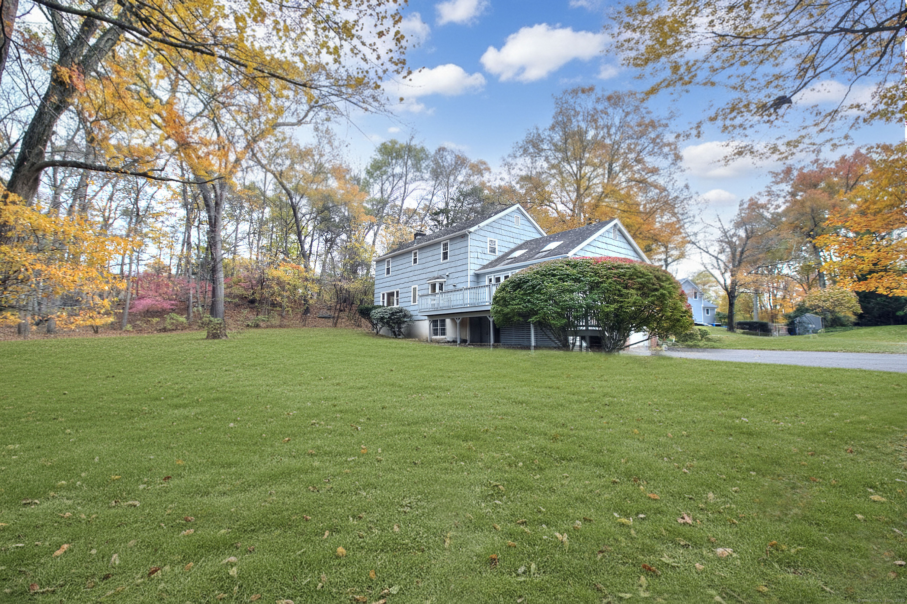 Westport, Connecticut, 06880, United States, 4 Bedrooms Bedrooms, ,3 BathroomsBathrooms,Residential,For Sale,1987489