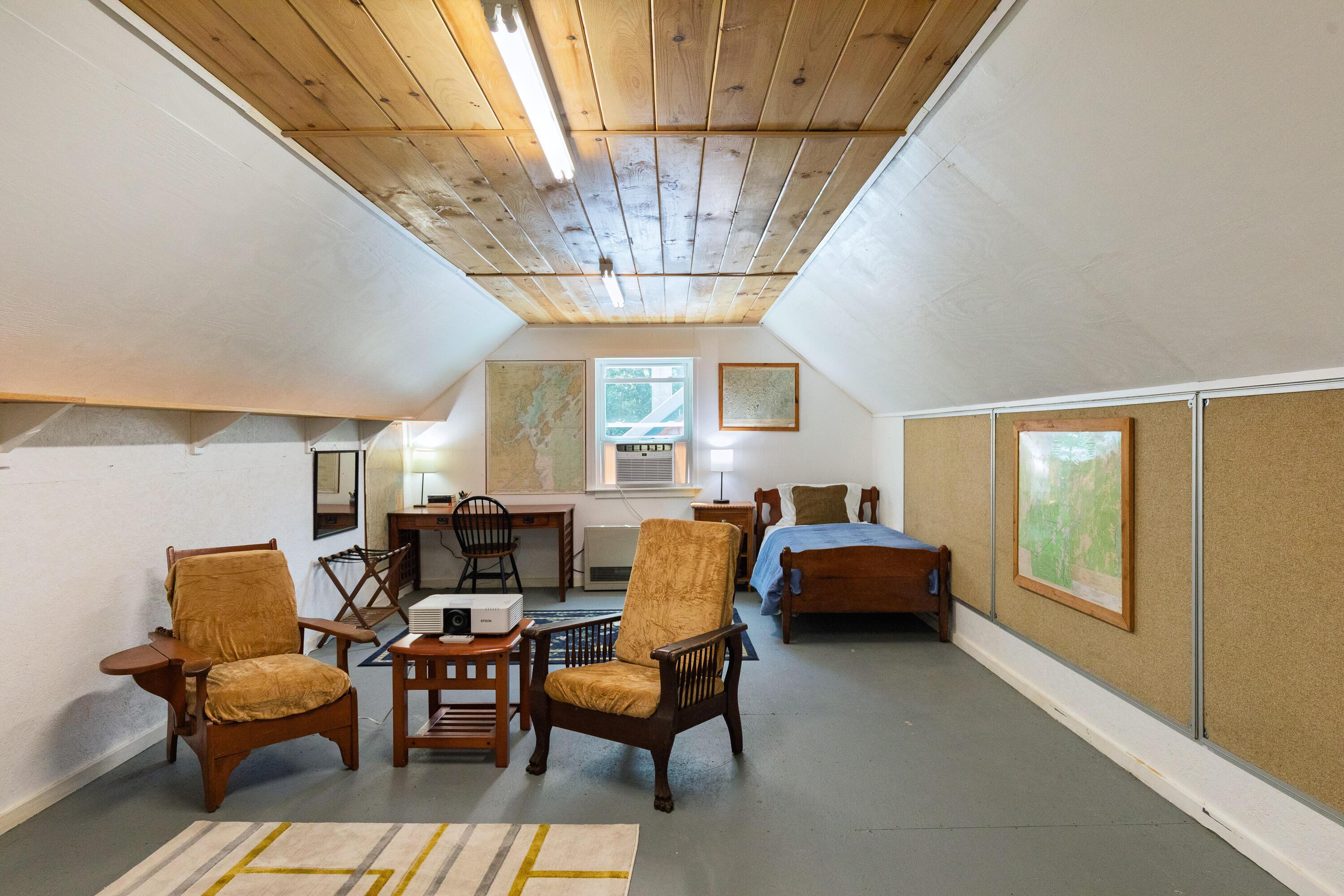  33 Sunshine Farm Road - 物件實景