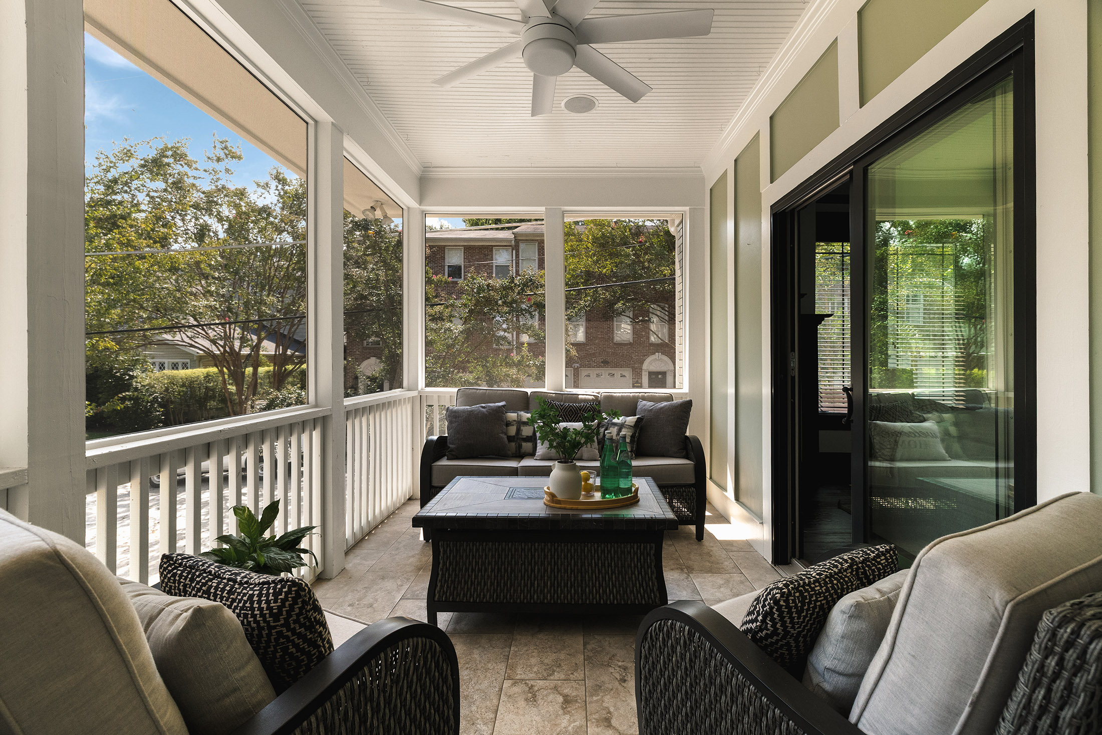  Historic Midtown Charm with a Rare Gated Two-Car Garage - 物件實景