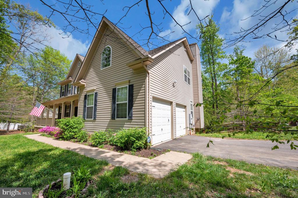 Stafford, Virginia, 22554, United States, 5 Bedrooms Bedrooms, ,5 BathroomsBathrooms,Residential,For Sale,2047982