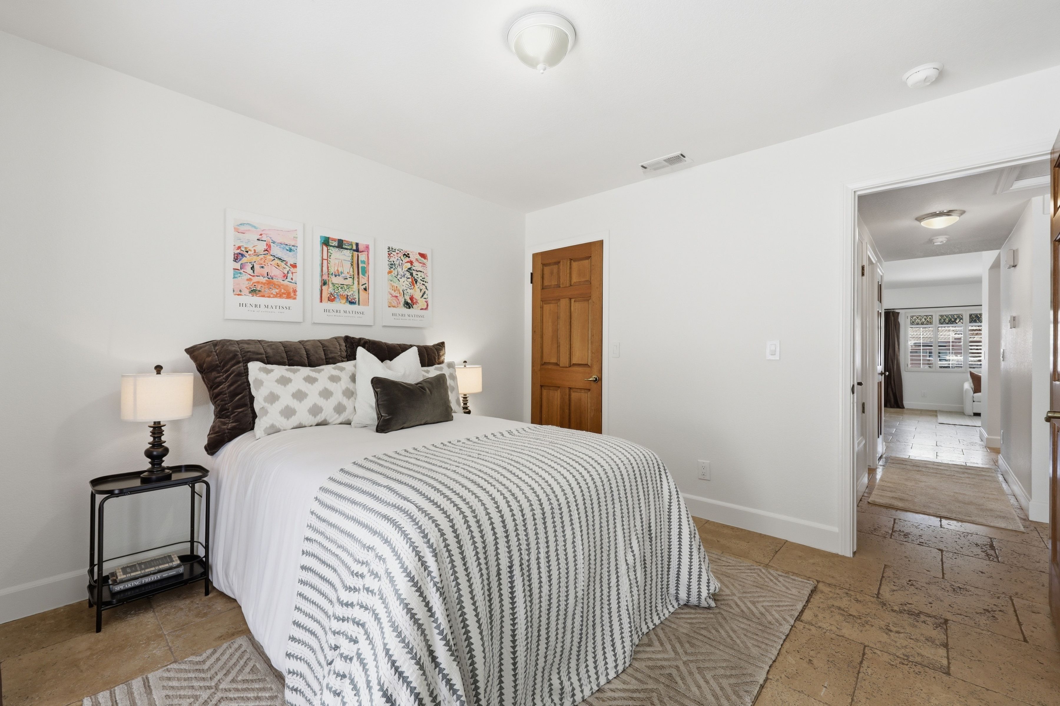  Charming End-Unit in Ojai - 物件實景