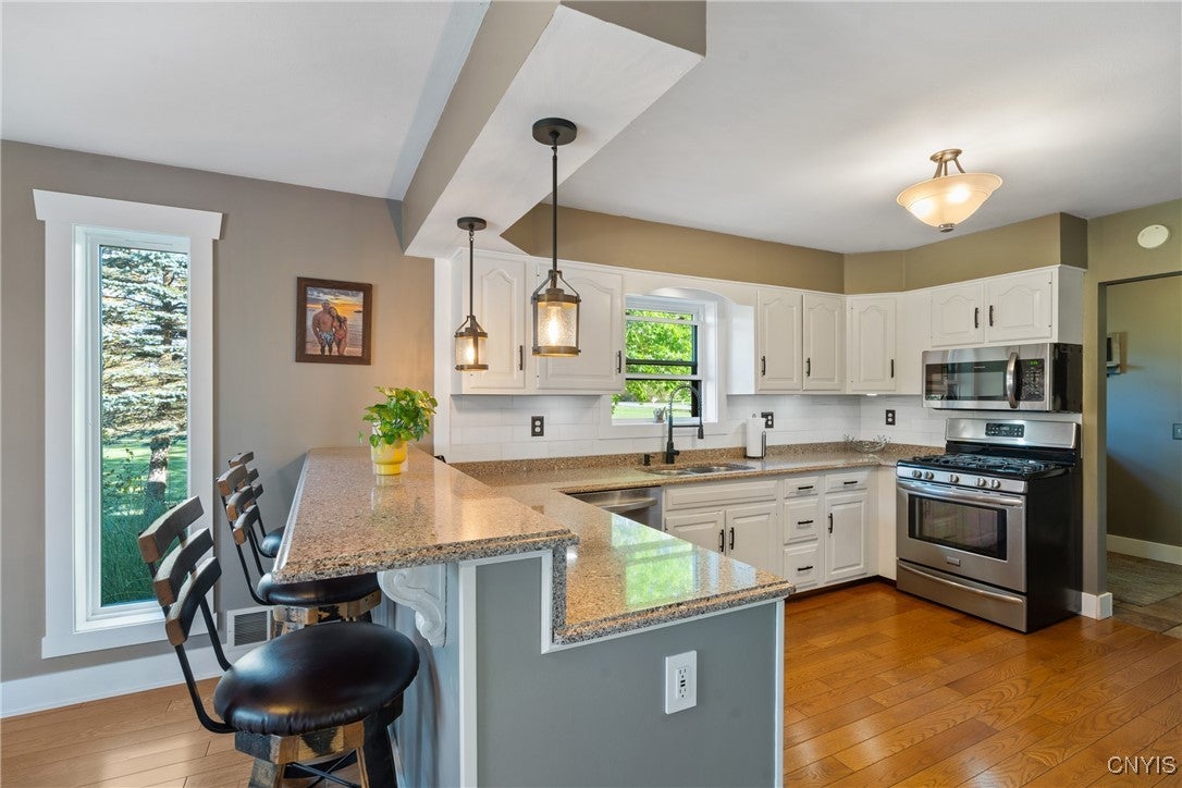 Oswego, New York, 13126, United States, 3 Bedrooms Bedrooms, ,2 BathroomsBathrooms,Residential,For Sale,1975091