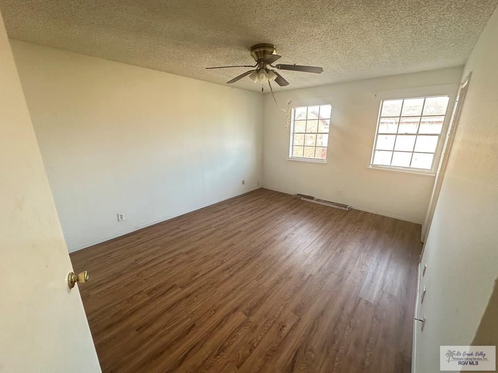 Brownsville, Texas, 78521, United States, 12 Bedrooms Bedrooms, ,4 BathroomsBathrooms,Residential,For Sale,1723212