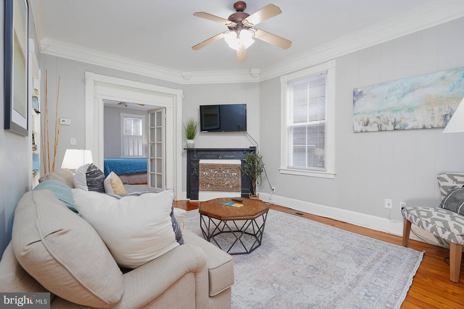 Annapolis, Maryland, 21401, United States, 4 Bedrooms Bedrooms, ,3 BathroomsBathrooms,Residential,For Sale,2002479