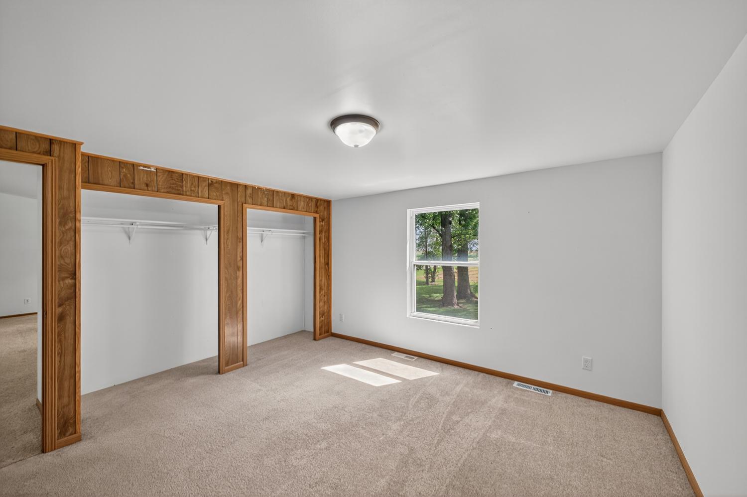Udolpho Twp, Minnesota, 55917, United States, 5 Bedrooms Bedrooms, ,3 BathroomsBathrooms,Residential,For Sale,1940974