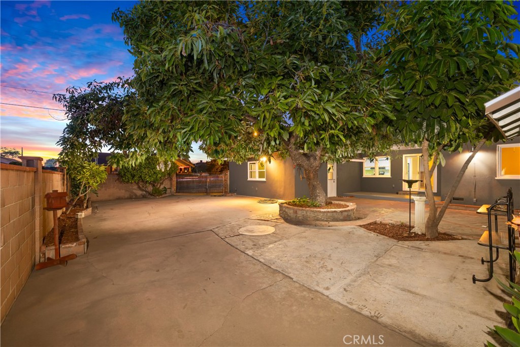 Temple City, California, 91780, United States, 2 Bedrooms Bedrooms, ,1 BathroomBathrooms,Residential,For Sale,1986228