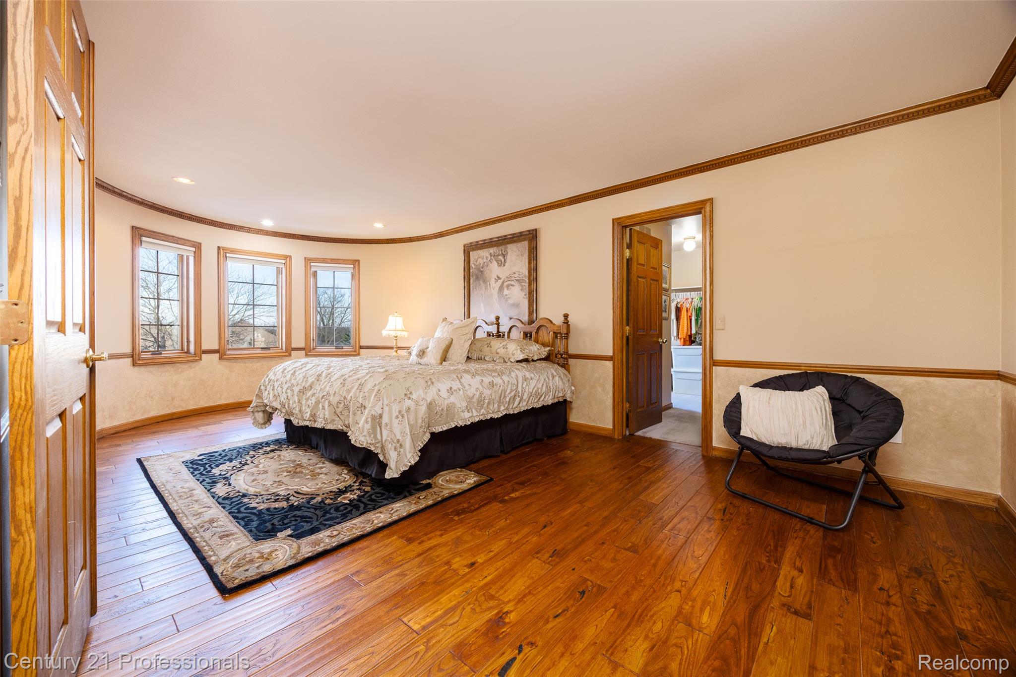 Rochester, Michigan, 48306, United States, 4 Bedrooms Bedrooms, ,3 BathroomsBathrooms,Residential,For Sale,1943231