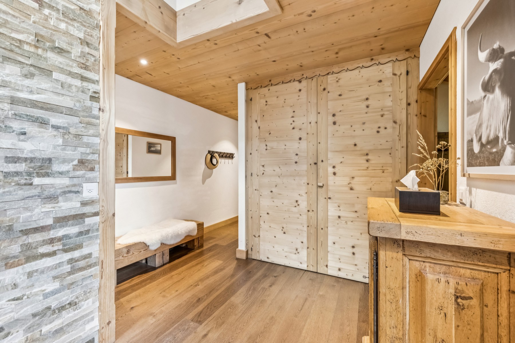  Duplex with breathtaking views—You