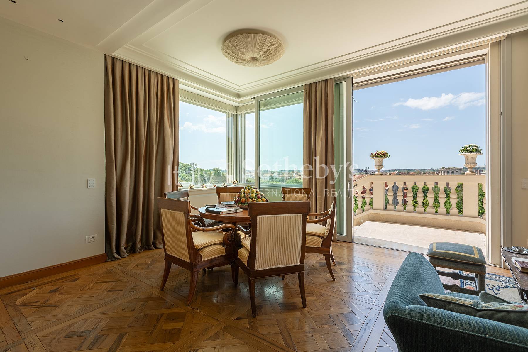  Exclusive residence with panoramic terraces in the heart of Parioli - 物件實景