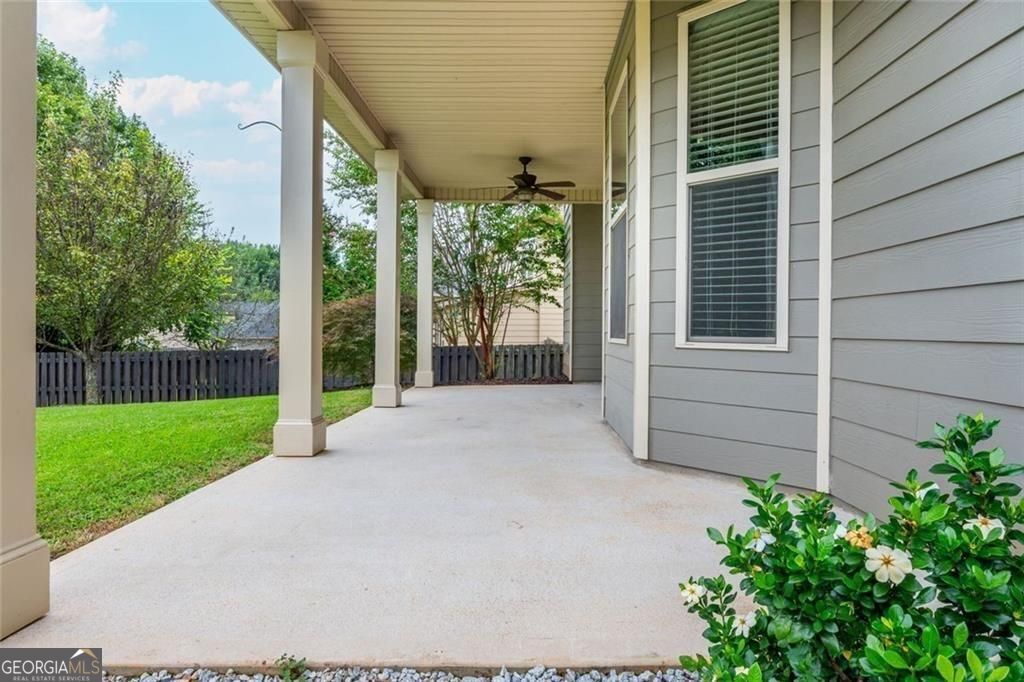 Cumming, Georgia, 30041, United States, 5 Bedrooms Bedrooms, ,3 BathroomsBathrooms,Residential,For Sale,2001024