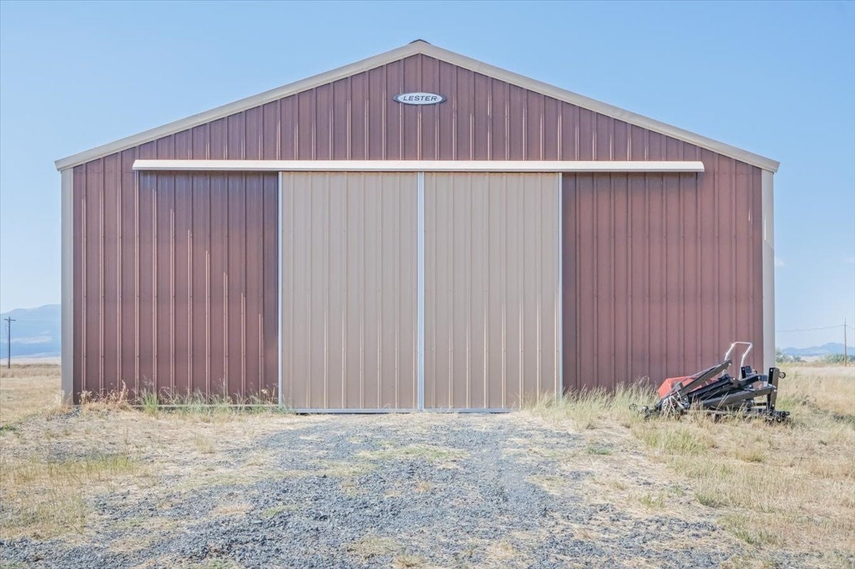 Whitehall, Montana, 59759, United States, 3 Bedrooms Bedrooms, ,2 BathroomsBathrooms,Residential,For Sale,2001954