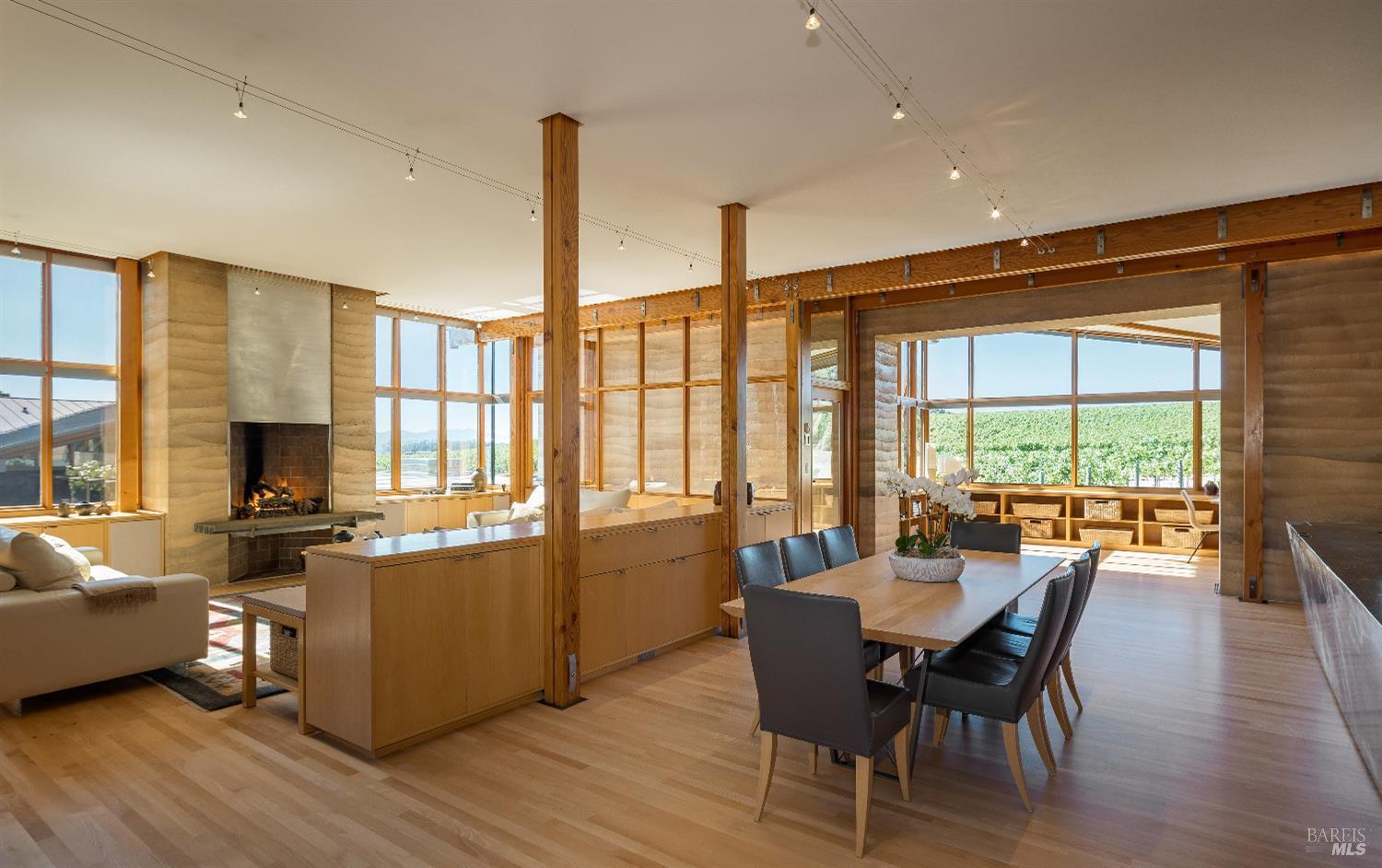 Napa, California, 94558, United States, 7 Bedrooms Bedrooms, ,11 BathroomsBathrooms,Residential,For Sale,1766970