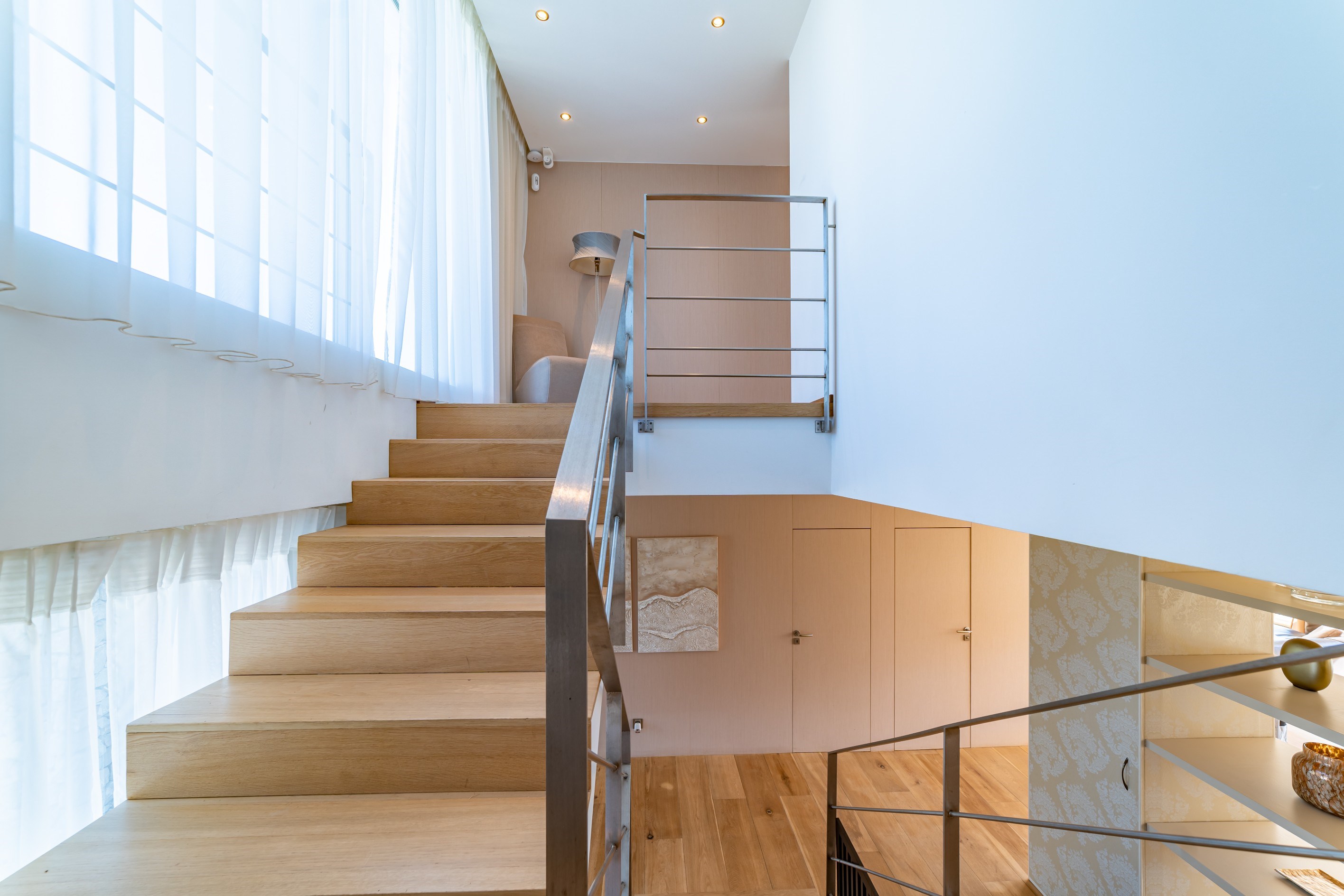  Elegance and transparency are the watchwords of this resolutely contemporary vi… - 物件實景