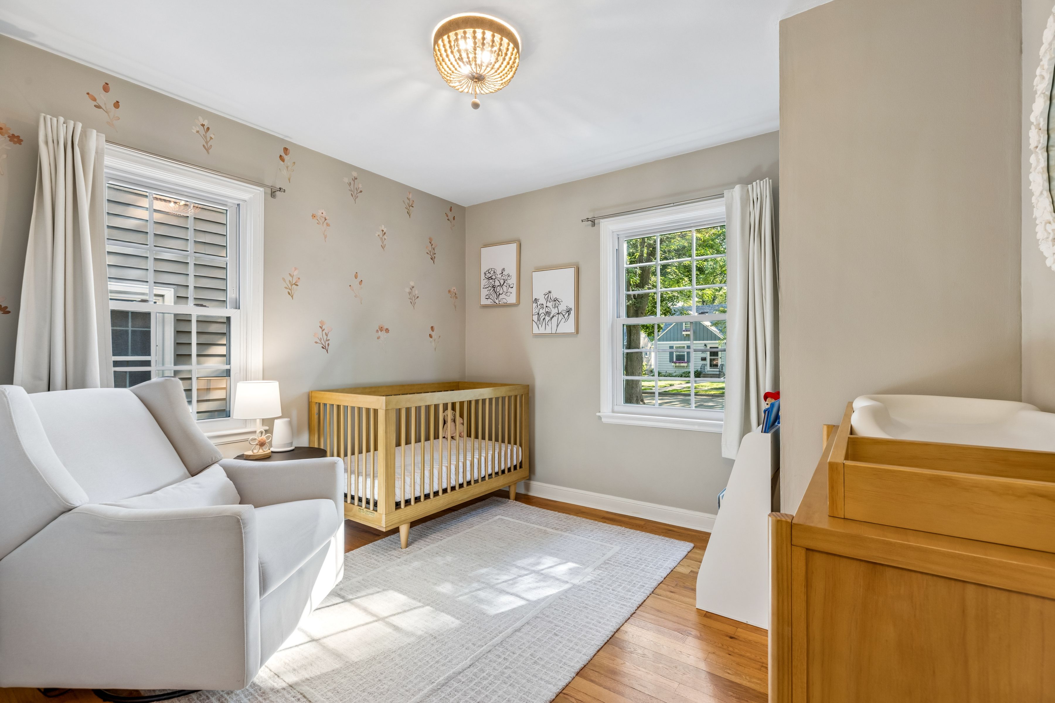  Updated Saint Louis Park Bungalow with Timeless Charm - 物件實景