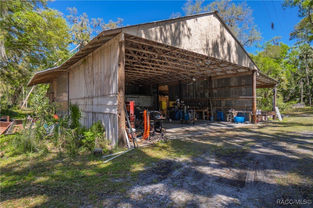 Inverness, Florida, 34450, United States, 3 Bedrooms Bedrooms, ,2 BathroomsBathrooms,Residential,For Sale,1881074