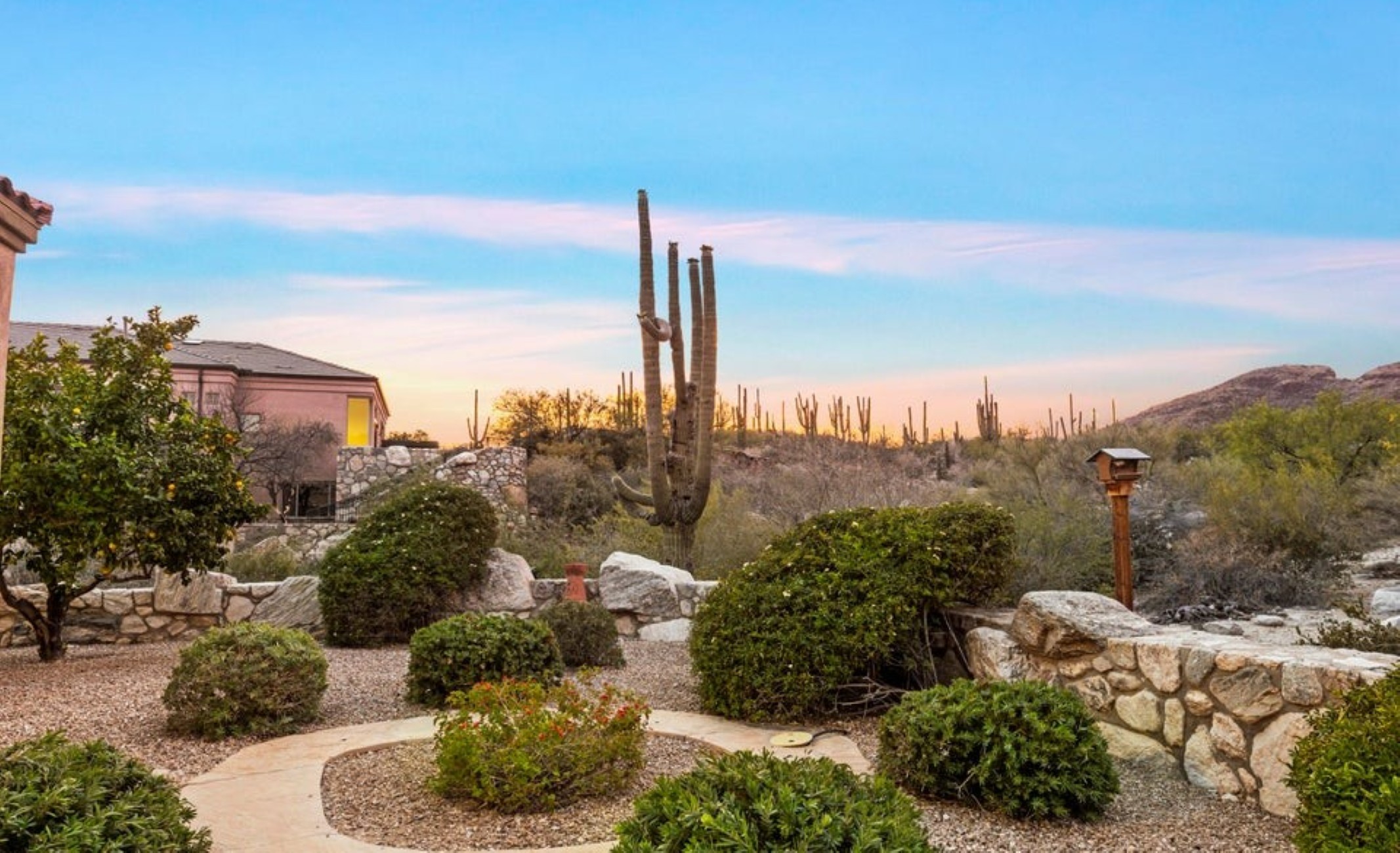  3949 E Playa De Coronado  Tucson, AZ - 物件實景