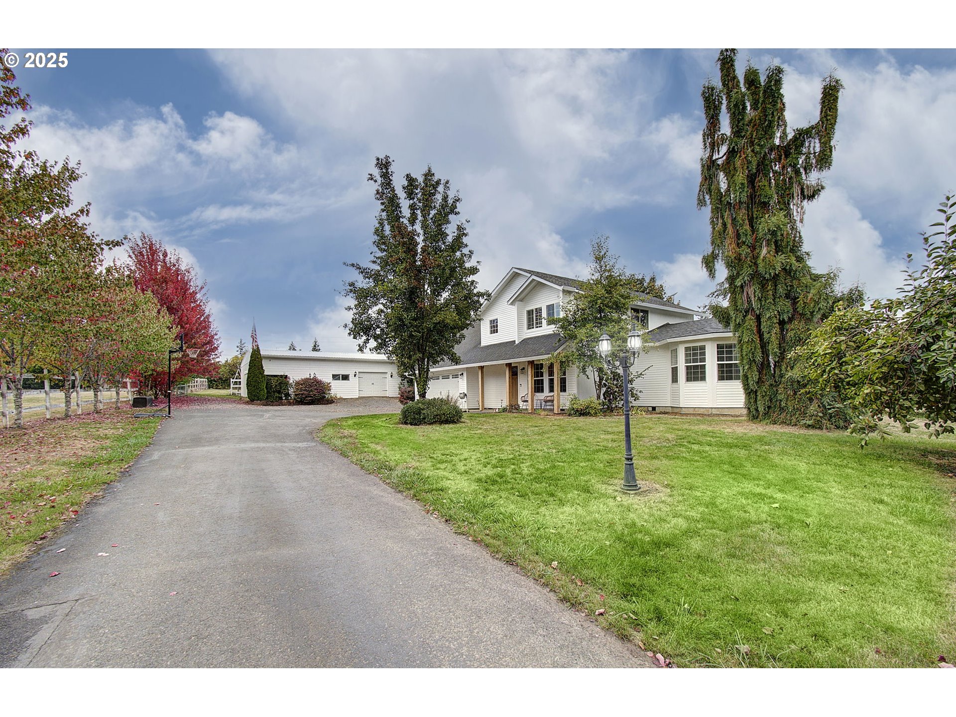 Brush Prairie, Washington, 98606, United States, 4 Bedrooms Bedrooms, ,3 BathroomsBathrooms,Residential,For Sale,1960783