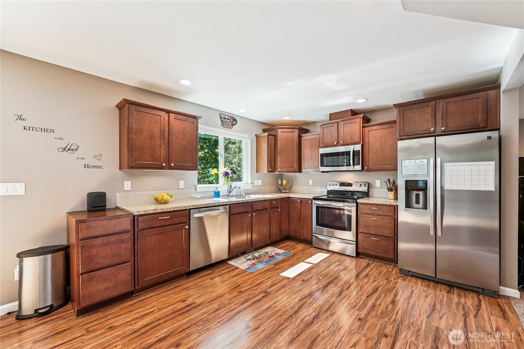 Seabeck, Washington, 98380, United States, 4 Bedrooms Bedrooms, ,3 BathroomsBathrooms,Residential,For Sale,1907301