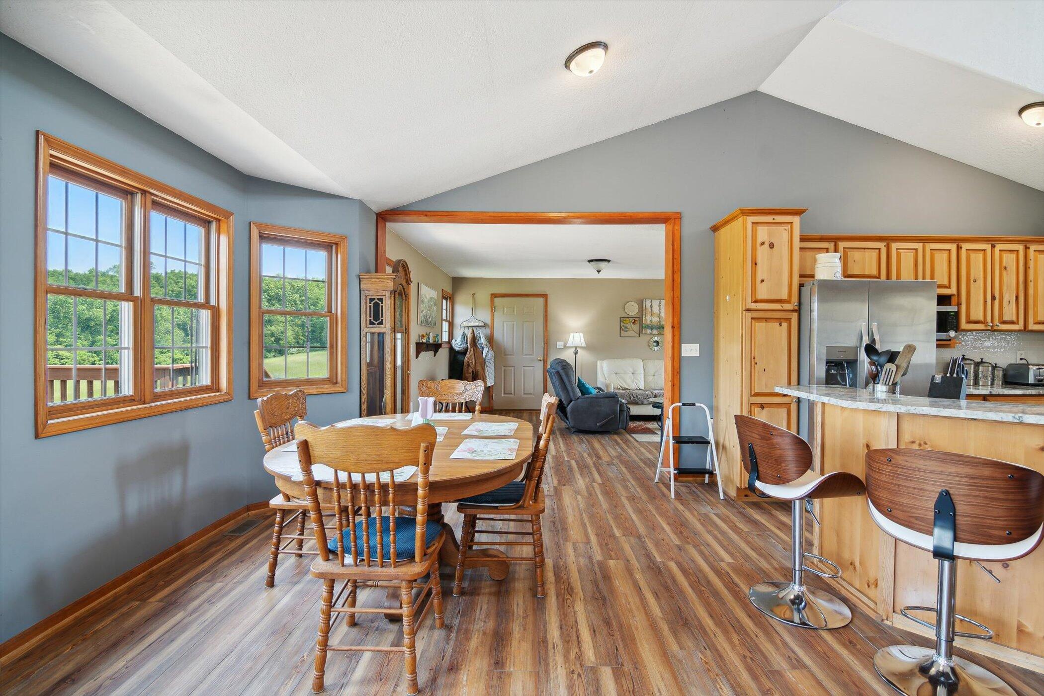 Hillsdale, Michigan, 49242, United States, 6 Bedrooms Bedrooms, ,4 BathroomsBathrooms,Residential,For Sale,1974672