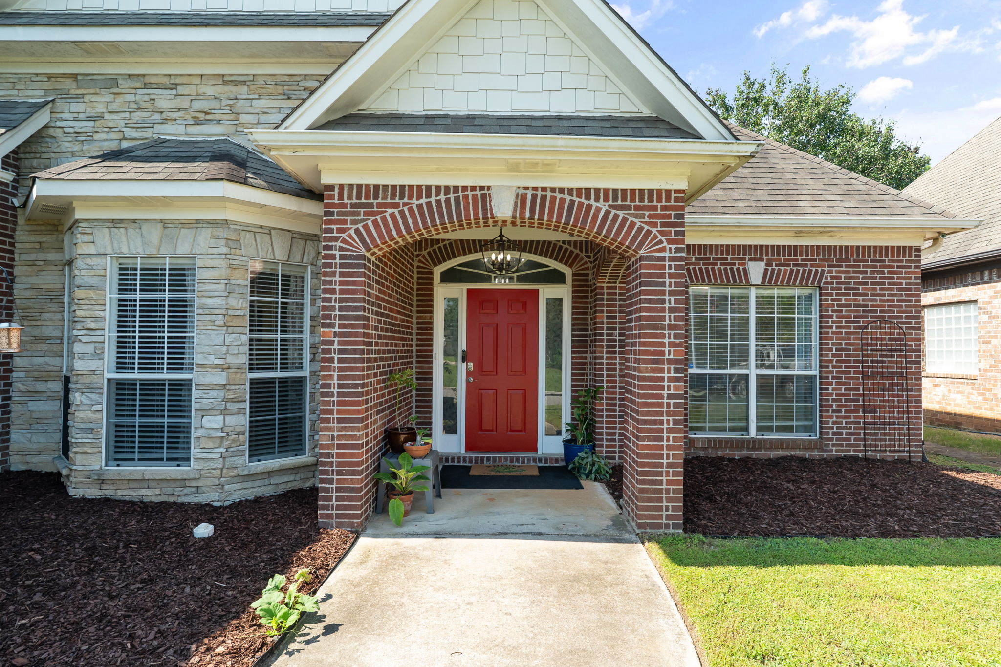 Waterford Highlands Trl, Calera, AL 35040 #1