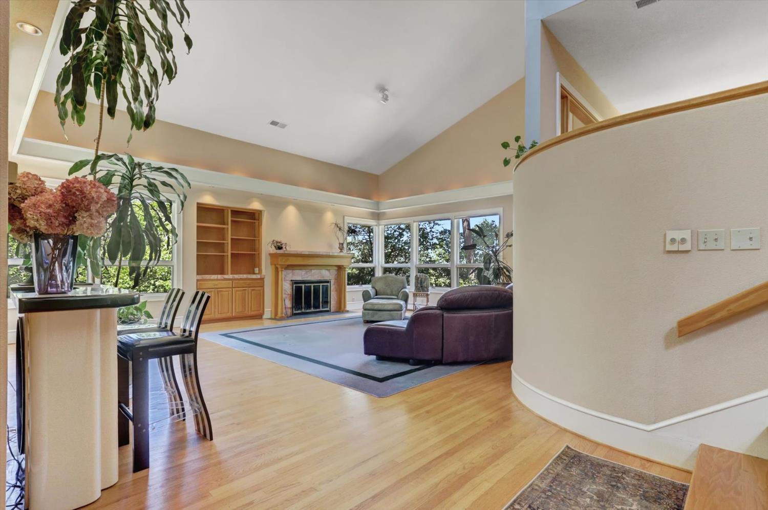 Nevada City, California, 95959, United States, 3 Bedrooms Bedrooms, ,4 BathroomsBathrooms,Residential,For Sale,1903616