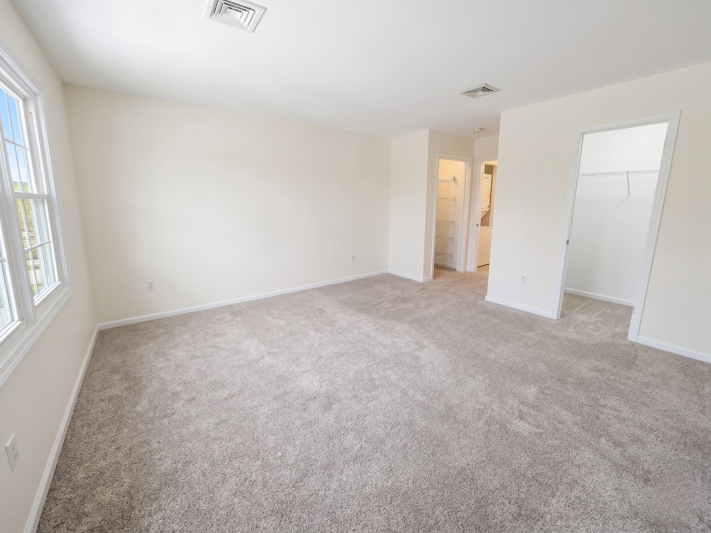  Top Level Condo Unit - 物件實景