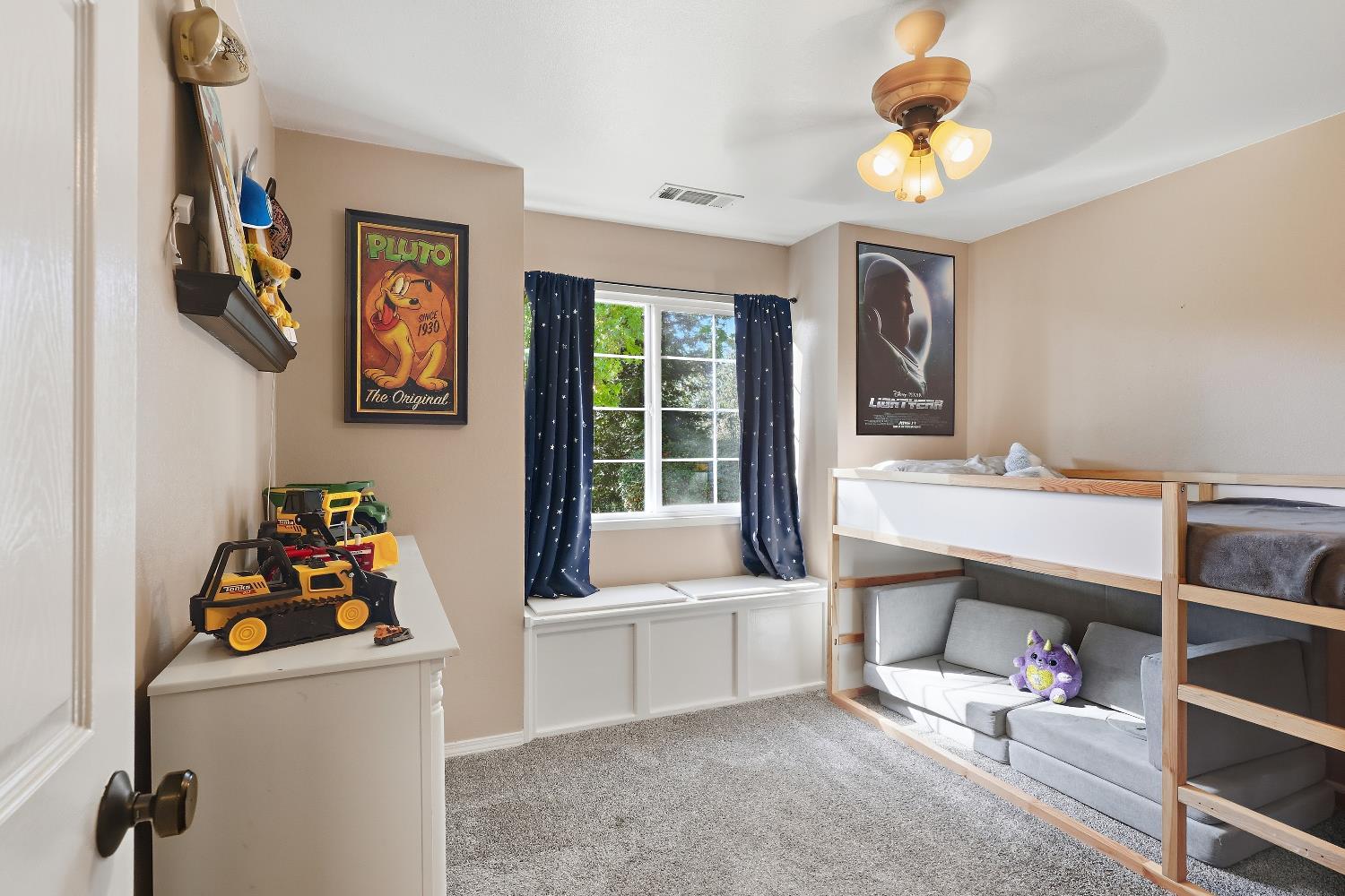 Le Grand, California, 95333, United States, 4 Bedrooms Bedrooms, ,3 BathroomsBathrooms,Residential,For Sale,1977955