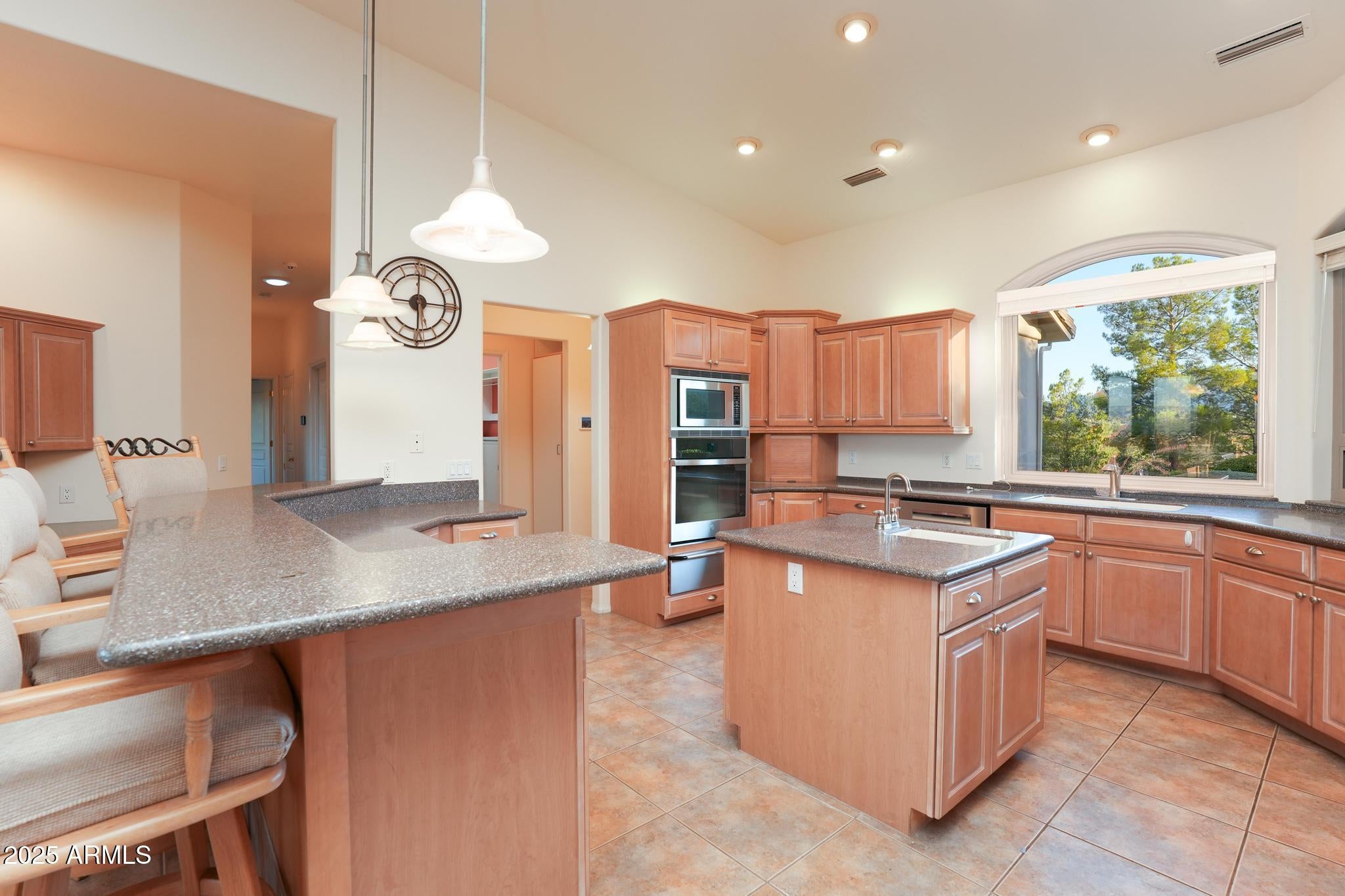 Cottonwood, Arizona, 86326, United States, 3 Bedrooms Bedrooms, ,3 BathroomsBathrooms,Residential,For Sale,1992035