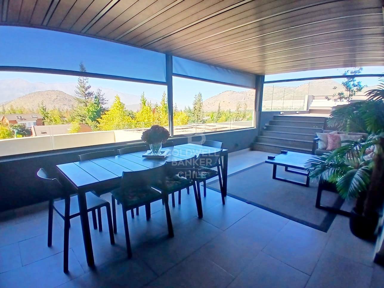 Lo Barnechea, Chile, 3 Bedrooms Bedrooms, ,5 BathroomsBathrooms,Residential,For Sale,1746067