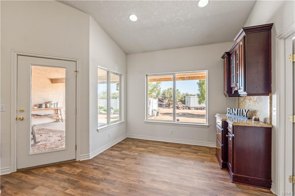 Phelan, California, 92371, United States, 5 Bedrooms Bedrooms, ,3 BathroomsBathrooms,Residential,For Sale,1924056