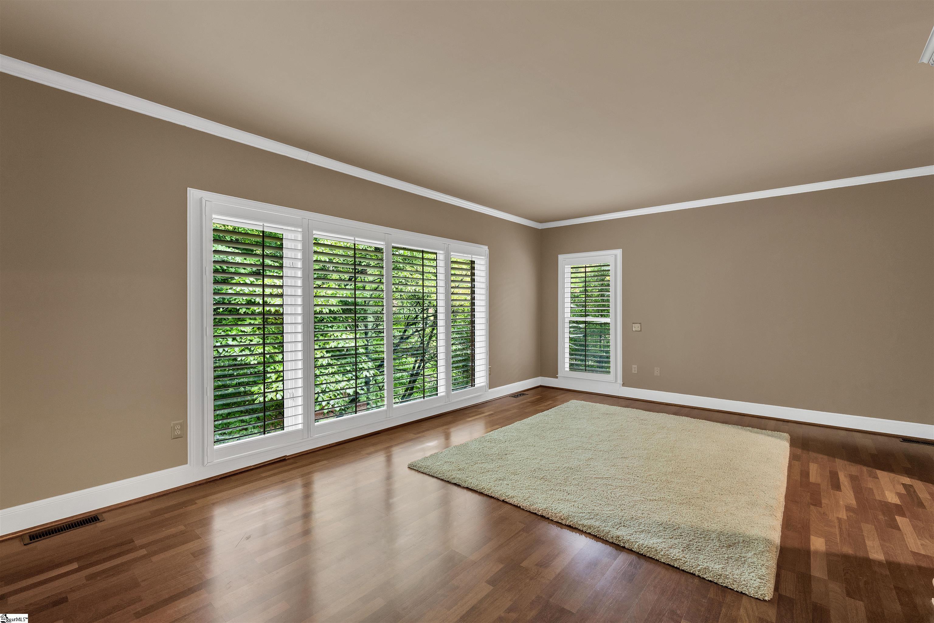 Spartanburg, South Carolina, 29306, United States, 4 Bedrooms Bedrooms, ,5 BathroomsBathrooms,Residential,For Sale,1913209