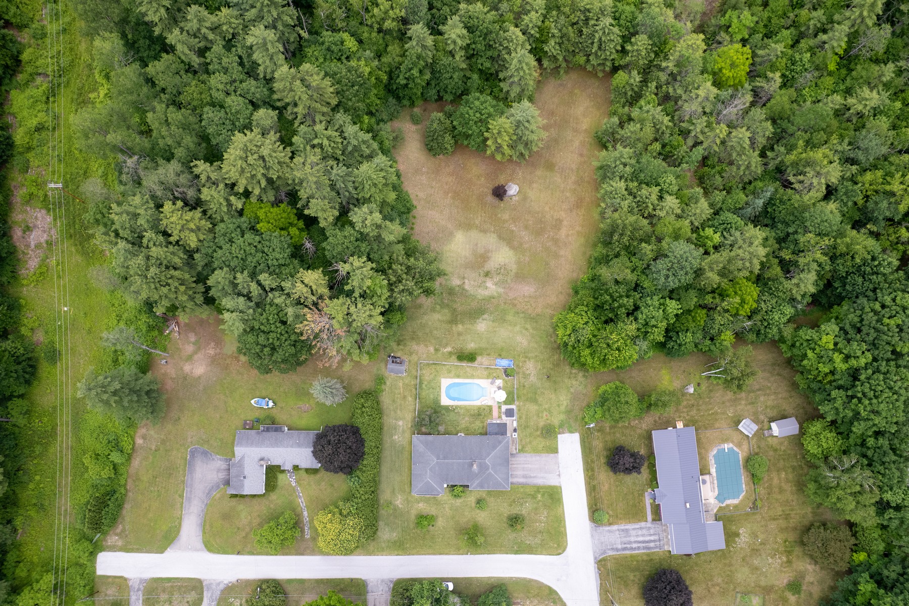  125 Maplewood Drive - 物件實景