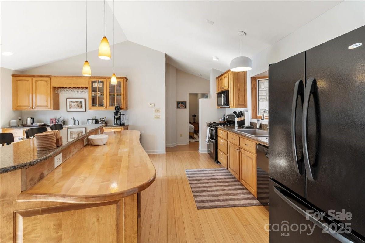 Nebo, North Carolina, 28761, United States, 3 Bedrooms Bedrooms, ,2 BathroomsBathrooms,Residential,For Sale,1999894